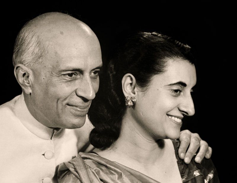 Jawaharlal Nehru and Indira Gandhi - Opéra national du Rhin